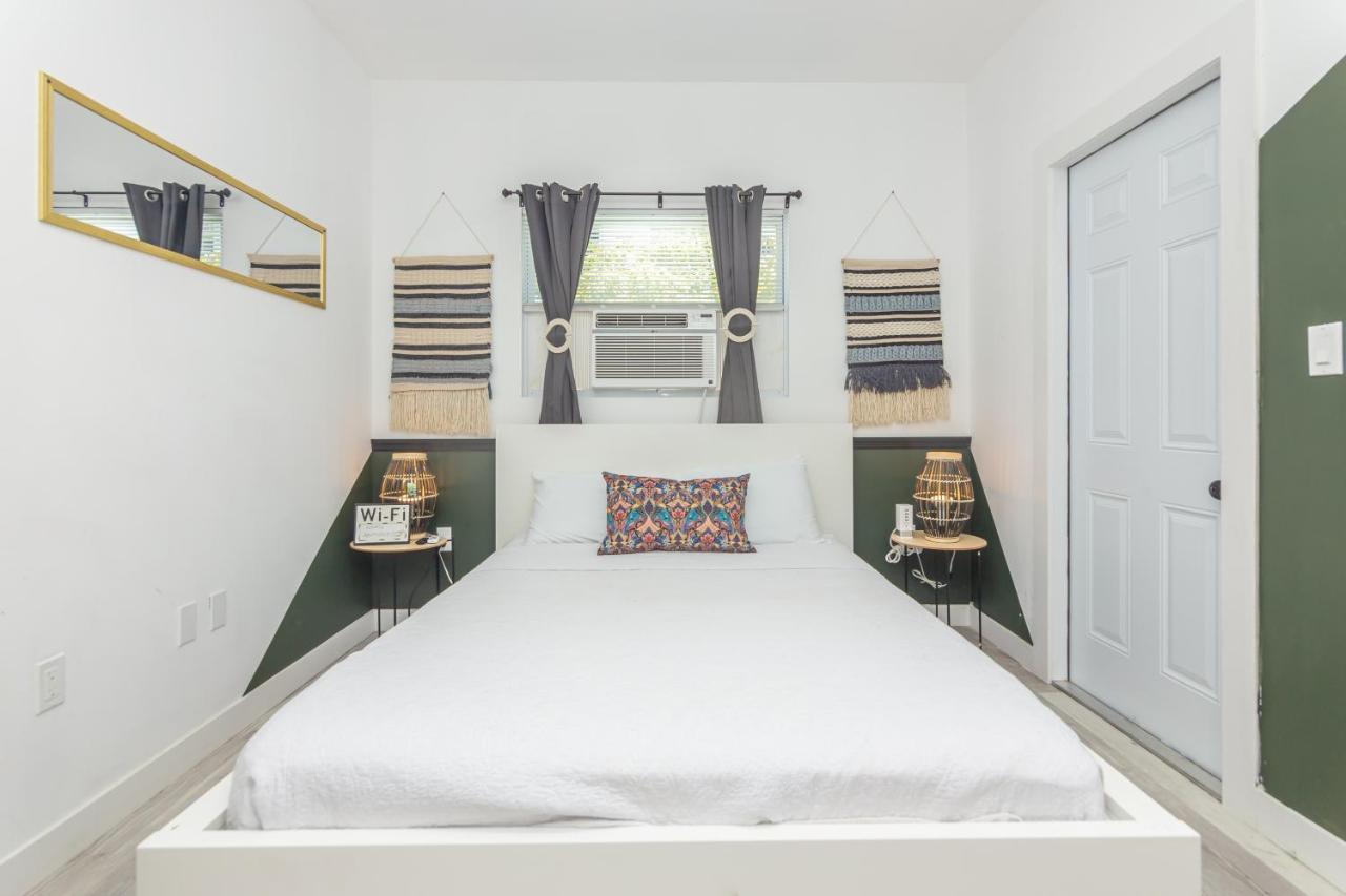 1 Bedroom Apartment With Balcony Miami - Heart Of Downtown Dış mekan fotoğraf